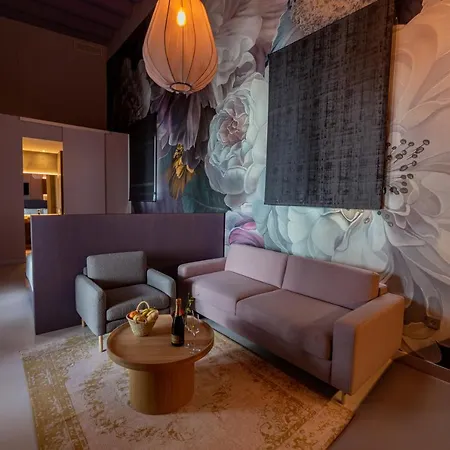 Casa Del Cardenal Apartment *