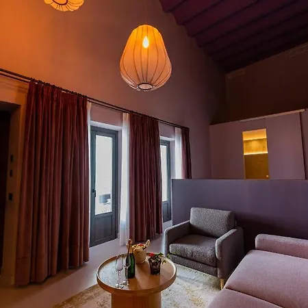 Casa Del Cardenal *