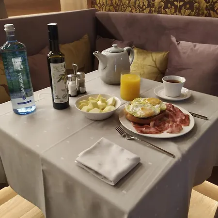 Casa Del Cardenal Apartment Cordoba